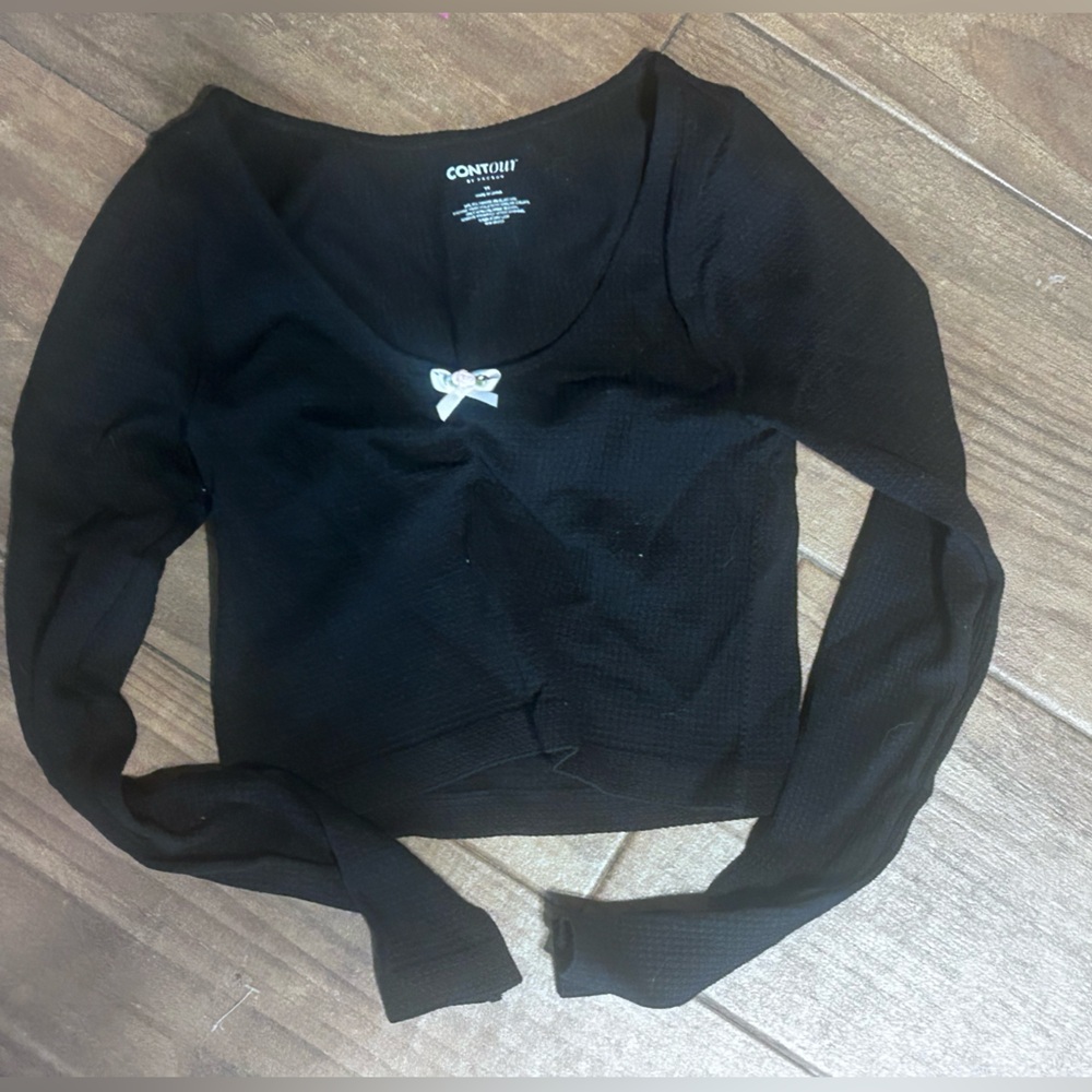 PacSun Contour Black Ribbed Cropped Top with Subtle Bow